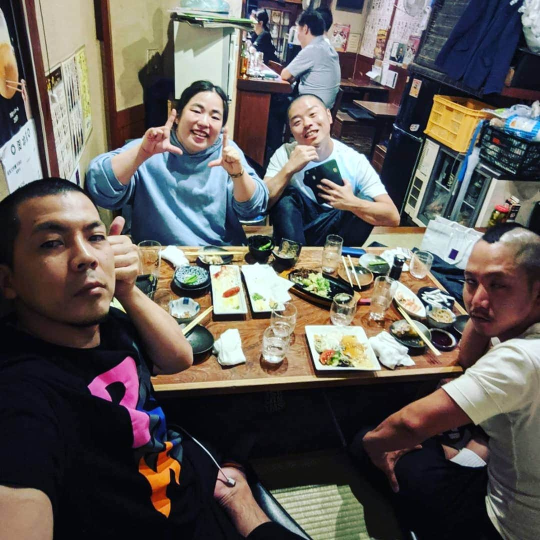 山名文和さんのインスタグラム写真 - (山名文和Instagram)「めっちゃくちゃ、いい結婚パーティーやった。 ほんま、おめでとう！！ すごい、すごい、すごい、すごい、すごい、よかった。  #吉田たち #ゆうへい #吉本新喜劇 #井上安世  #おめでとう #ありがとう」9月26日 12時42分 - fumikazu_yamana