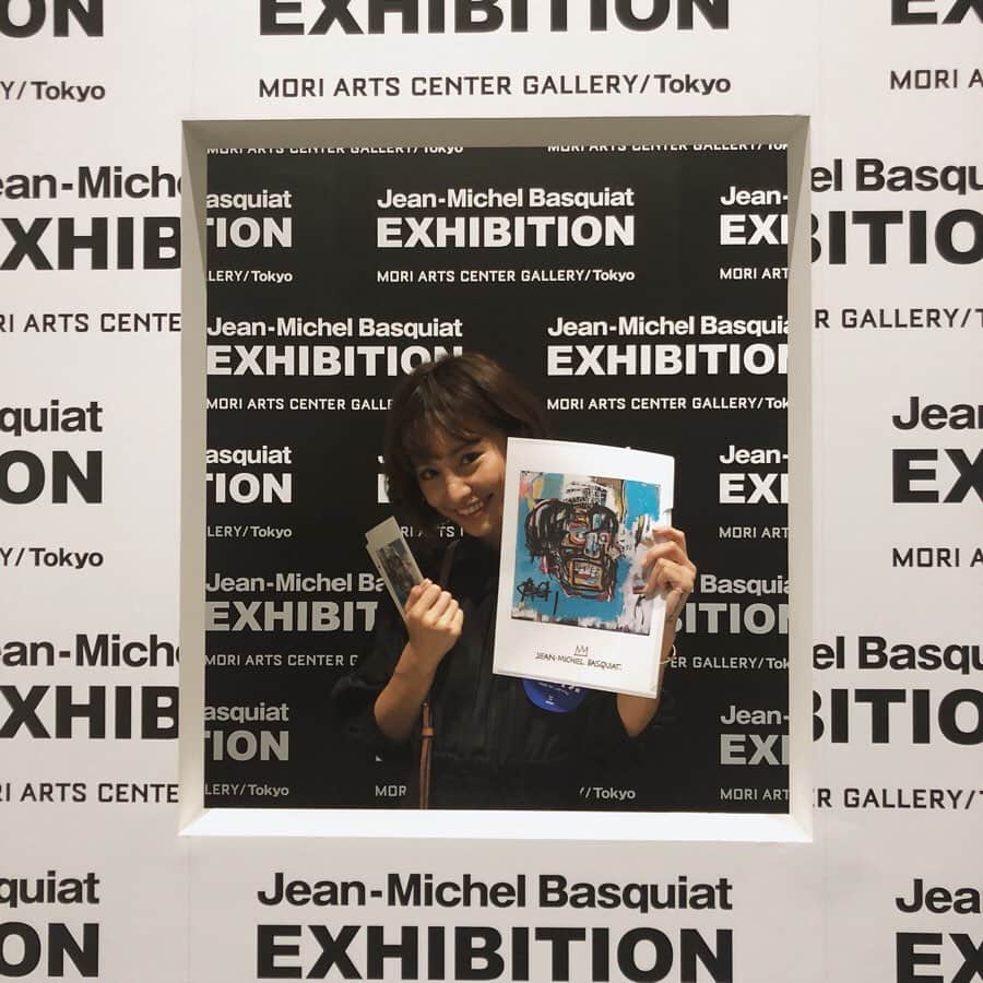 宮本沙恵さんのインスタグラム写真 - (宮本沙恵Instagram)「バスキア展に行きました💙 駅に貼ってあるポスターで毎日見てたから、本物に会えて嬉しかった🙈 . 小さなバスキア持って帰ってきたよ♡ #jeanmichaelbasquiat#madeinjapan#バスキア展」9月26日 15時01分 - saebi