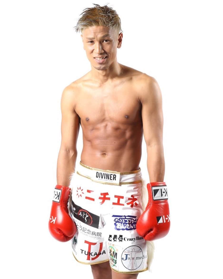 のインスタグラム：「明日、新宿FACEで行われるK-1 KHAOS NIGHT.9で、モバイル会員特典の撮影会しまーす📷✨ ・ このめっちゃはにかんでる写真より、 更にはにかんで撮りまーす笑 ・ みんな待ってるねーー😄✨ ・ 🥊K-1×KRUSHモバイル会員特典 🎙️城戸康裕選手との撮影会が決定！ ・ 📸全試合終了後にリング上で2ショット撮影！ ・ 📝詳細はこちら▷bit.ly/2lNC0oY ・ #k1wgp #KHAOS」