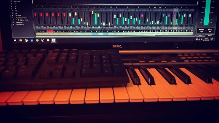Robert de Boronのインスタグラム：「進化中♬」