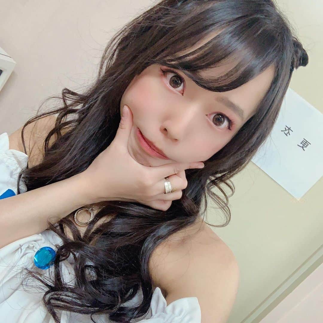 芽水憂のインスタグラム：「アイドルもやってるんだぞっ！！🥰﻿ ﻿ #アイドルメイク  #グラビア #アイドル衣装 #君ユニ #君とユニオンする量子考察﻿ #グラビアタレント #自撮り #撮影会 #撮影会モデル #被写体 #写真好きな人と繋がりたい #アイドル﻿  #selfie﻿ #swimsuitforsalep #gravure ﻿ #bikini #bikinigirls ﻿ #bubblebutt ﻿ #hobbymodel﻿ #portrait﻿ #셀카  #셀카그램 #셀카스타그램  #셀피  #셀스타그램  #전신샷  #팔로우환영 #수영복」