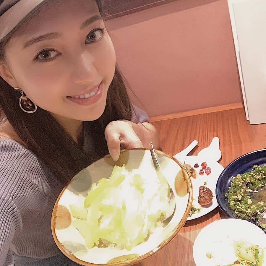 唯可（yuika）さんのインスタグラム写真 - (唯可（yuika）Instagram)「* 噂のコレド室町テラスに一足お先に あいちゃんゆりちゃんと遊びに行ってきたよ✌︎ 話す事たくさんすぎて3人で写メ撮るの忘れてた🥺 * 台湾で人気のフージンツリーっていうお店で ご飯食べたんだけど、台湾料理ハマりそう🍲 角煮頼んだけど売り切れだったからまたリベンジしたいな〜🧡 * * * #富錦樹台菜香檳#フージンツリー#台湾グルメ#コレド室町テラス#台湾#女子会#ご飯#食レポ」9月26日 17時46分 - yu.i.k.a