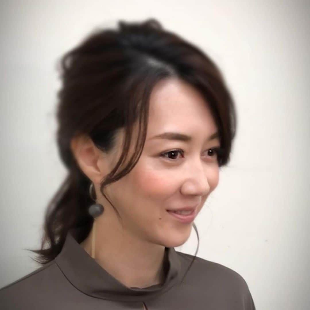 凰稀かなめさんのインスタグラム写真 - (凰稀かなめInstagram)「とある撮影と取材して来ました^_^ 又ご報告致します^_^ 秋晴れ続きますね〜〜 皆さん体調管理は出来てますかぁ〜〜？ #Phoenixtears #香りと役作り #お芝居大好き#kaname #歌のレッスン #芸術の秋  #凰稀かなめ #孤独だっていいじゃない」9月26日 17時58分 - kanameouki_official