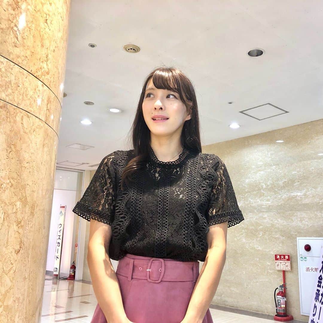 大田理裟のインスタグラム：「久しぶりにおしゃれしてお出かけした気がする😍 @17kg_official の総レースのトップス可愛いなぁ💓💓何にでも合いそうなのが嬉しいよね☺️✨ . #コーディネート #服 #イチナナキログラム」