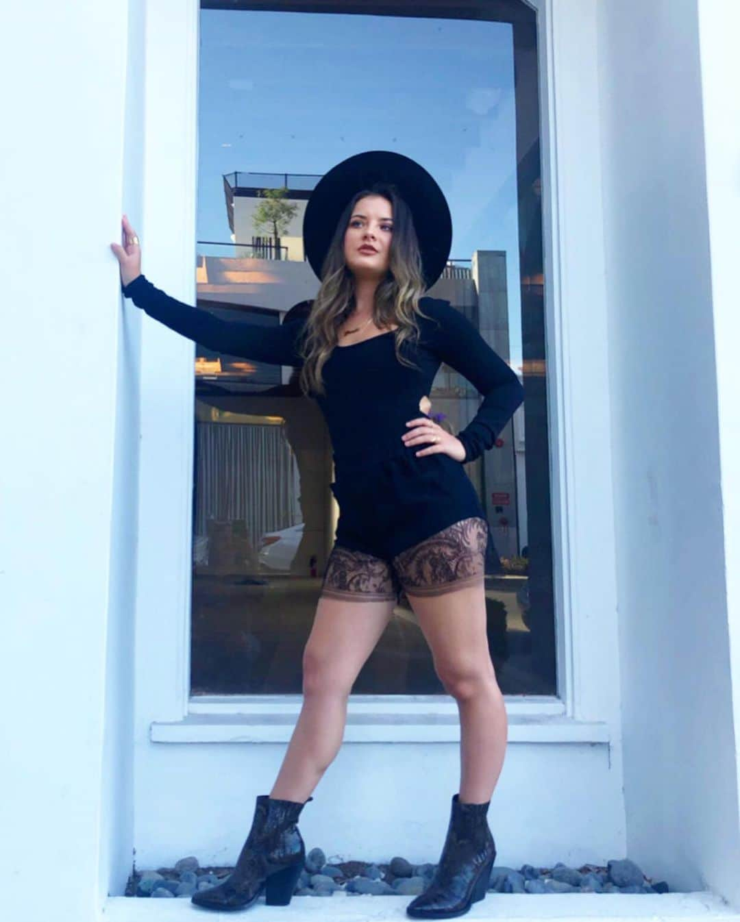 Brooke Marie Hylandさんのインスタグラム写真 - (Brooke Marie HylandInstagram)「dancin’ around in my mind every second 〰️」9月27日 6時53分 - brookehyland