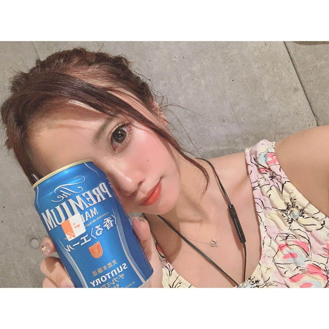 福田琴美さんのインスタグラム写真 - (福田琴美Instagram)「最近お家で一人飲み多い🍺 . . . #女優 #グラビア #グラドル  #グラドル自画撮り部 #撮影 #サロモ  #撮影モデル #水着女子 #えちえち #谷間  #girl #インスタグラビア #美女図鑑 #ビジョビ  #sexy #東京lily #水着ギャル  #撮影会 #水着 #沖縄  #lineライブ #イメージdvd #配信  #ライブ配信  #イメージビデオ #オーディション  #プール #お尻 #ミニョスタ」9月26日 22時09分 - kotomi_fukuda