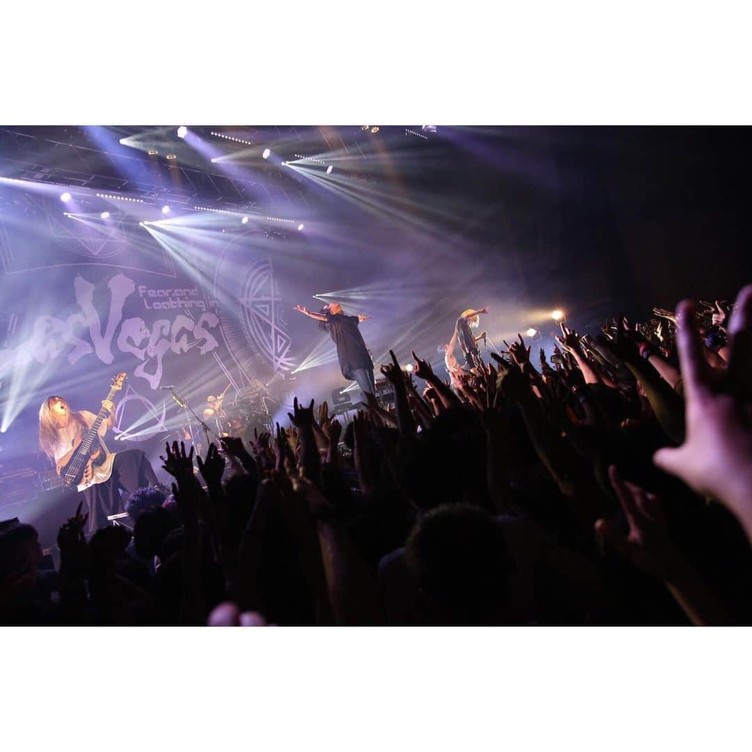 Fear, and Loathing in Las Vegasさんのインスタグラム写真 - (Fear, and Loathing in Las VegasInstagram)「写真② .  #FaLiLV #ラスベガス #ベガス #CarryonFaLiLVTour #ワンマンツアー #東京公演 #ZeppTokyo #FearandLoathinginLasVegas . /So」9月27日 0時05分 - falilv_official