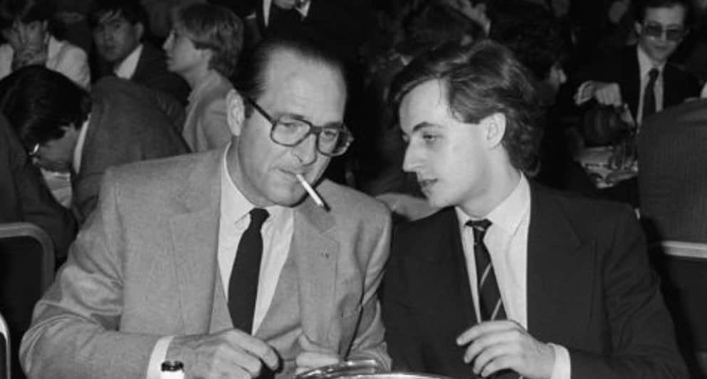 ニコラ・サルコジのインスタグラム：「La Mémoire de Jacques Chirac restera dans l’Histoire de France comme dans le cœur de tous nos compatriotes. C’est une part de ma vie qui disparaît aujourd’hui. NS」