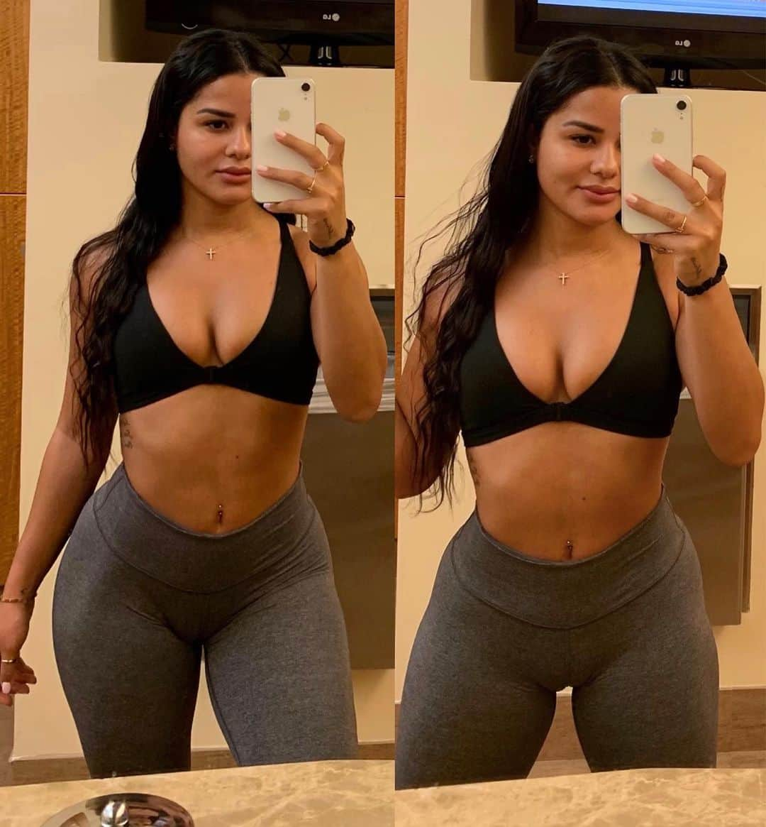 Katya Elise Henryさんのインスタグラム写真 - (Katya Elise HenryInstagram)「Just cause hot girl summer is coming to an end, doesn’t mean it’s okay to take time off! Keep your grind on sis, and stay hottttt all year long! Wifed up winter is upon us 😉💍 - - Head over to www.workoutsbykatya.com and check out all of my plans for in the gym orrrrr at home. choose between beginner, intermediate, or advanced! Did I mention my fiiiiire meal plans?! for vegans annnd non vegans! I’ve been sooo into cooking lately, it’s now definitely my second favorite thing to do besides working out! I’ve been making some of my mouth wateringggg 🤤 WBK recipes on my YouTube channel! Check em out 🎥 Katya Elise Henry — makes me so happy when I get messages saying you made a dish I made & it was bombbbb. 💚 I love helping in any way I can!👩🏽‍🍳✨💪🏽 @workouts_by_katya」9月27日 3時20分 - katyaelisehenry