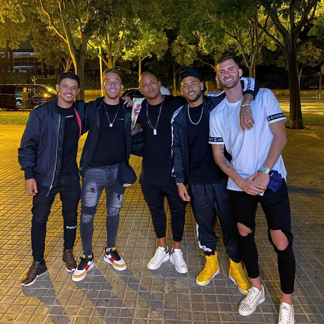 ネイマールさんのインスタグラム写真 - (ネイマールInstagram)「Squad」9月27日 8時16分 - neymarjr