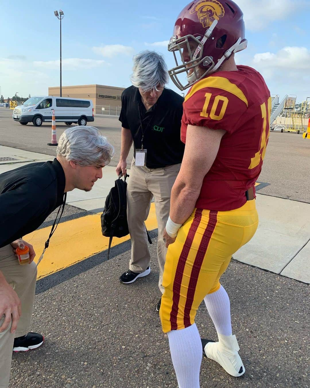 エンリケ・J・ヘルナンデスさんのインスタグラム写真 - (エンリケ・J・ヘルナンデスInstagram)「CDT (Creepy Drug Testers) keeping the game clean, one piss test at a time! #DodgersDressUpDay」9月27日 9時32分 - kikehndez