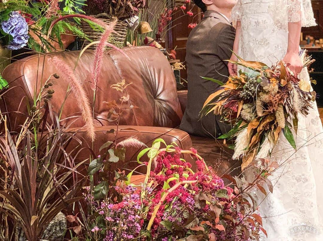 giraffeのインスタグラム：「@crazyweddingwest #wedding bouqet」