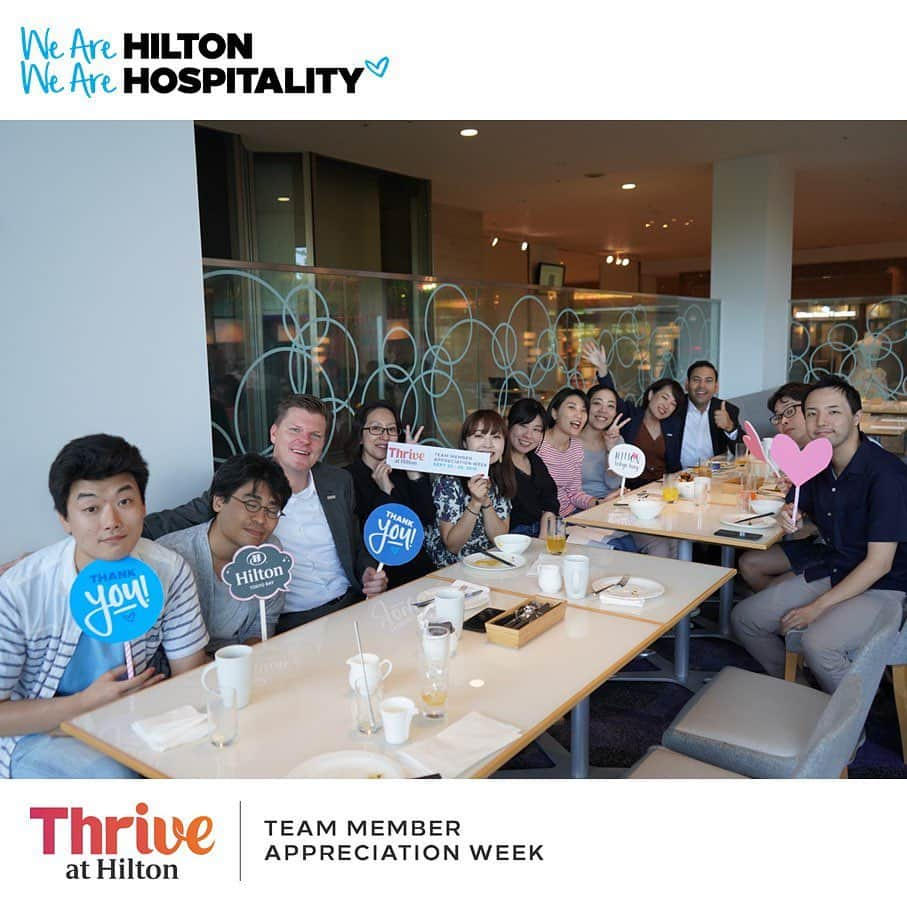 ヒルトン東京ベイ Hilton Tokyo Bayさんのインスタグラム写真 - (ヒルトン東京ベイ Hilton Tokyo BayInstagram)「まだまだ続くTeam Member Appreciation Week（チームメンバー感謝週間）🎉﻿ 24時間365日眠ることがないホテルでは、ナイトシフト（夜勤）のメンバーがたくさん働いています💫開放感溢れるラウンジで、夜勤明けのチームメンバーに朝食が振る舞われています。ゲストの皆さまが安心してお休みいただけるよう、深夜の勤務お疲れさま。いつもありがとう‼️﻿ ﻿ さらに、希望者全員が総支配人に就任できる「一日総支配人」も実施😆レストランスタッフとしてホテリエへの道をスタートした総支配人のロジャーと意見を交わしながら、ヒルトン東京ベイ総支配人としての責務を全うしました👍 ﻿ ﻿ More fun to celebrate Team Member Appreciation Week!🎉 Smiles, Smiles, Smiles at special breakfast with night-shift team members.  Big thanks to all for spreading the light and warmth of hospitality to our guests when the moon and stars are bright in the sky💫 ﻿ ﻿ Do you want to become a General Manager? Hilton Tokyo Bay is the place you should be as we assigned all the “GM wannabe” team members as GM for a whole day😆 Exciting experience to hammer out solutions through exchanging opinions with Roger, GM of Hilton Tokyo Bay👍 Your valuable perspective is indispensable to bring exceptional experience to our guests while making the hotel a great place to work for all‼️﻿ ﻿ #ヒルトン東京ベイ #チームメンバー #ありがとう　#感謝　#東京ディズニーリゾート　#おもてなし#ヒルトン #ワンチーム #チーム﻿ #WeAreHilton #WeAreHospitality #Hilton #hiltontokyobay #team #teammembers #contest #appreciation #work #worklife #teamwork #celebration #event #fun #hospitality #lovemyjob #TMAWContest #oneteam #hilton100 #hilton100anniversary﻿」9月27日 13時19分 - hiltontokyobay