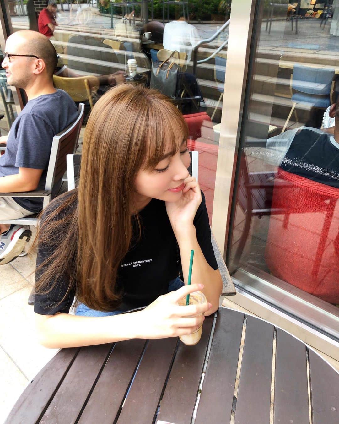 岡部あゆみのグルメインスタ