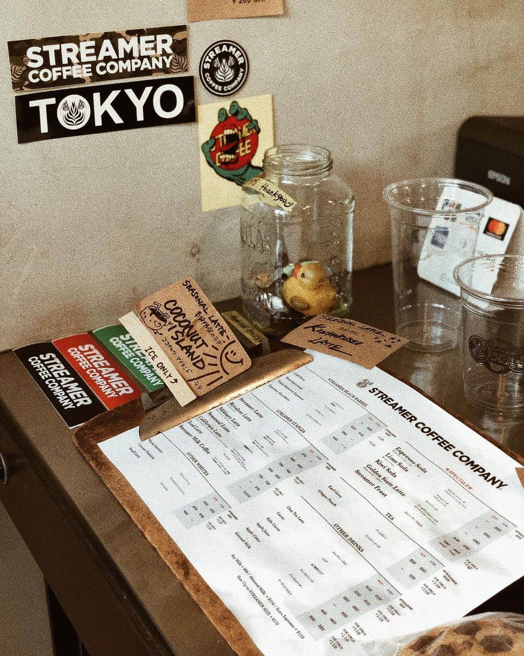 青木大輔さんのインスタグラム写真 - (青木大輔Instagram)「STREAMER COFFEE☕️ 程よい苦さが良かったです！ #streamercoffeecompany」9月27日 13時40分 - daisukeaoki_tiechel