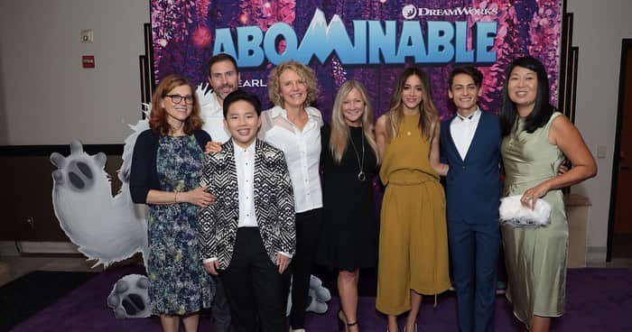 テンジン・ノーゲイ・トレイナーさんのインスタグラム写真 - (テンジン・ノーゲイ・トレイナーInstagram)「September 27 is finally here. What a journey it has been with all these amazing people. Go see Abominable in a theater near you and enjoy!!!」9月28日 0時59分 - tenzingtrainor