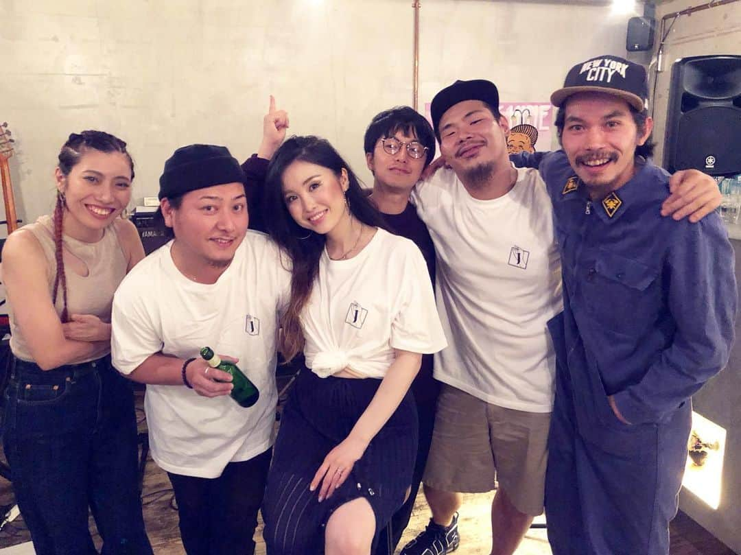 JYONGRIさんのインスタグラム写真 - (JYONGRIInstagram)「Rollin with my Homies﻿ 第一回目、おかげさまでめちゃくちゃ楽しい夜になりました！﻿ ﻿ 次もぜひ遊びにきてね🙌﻿ ﻿ My ride or die﻿ このメンツでどこまででもいける気がしている❤︎﻿ ﻿ Love you and thank you! ﻿ @the_good_thing_ にもBIG LOVE!」9月27日 16時39分 - jyongriofficial