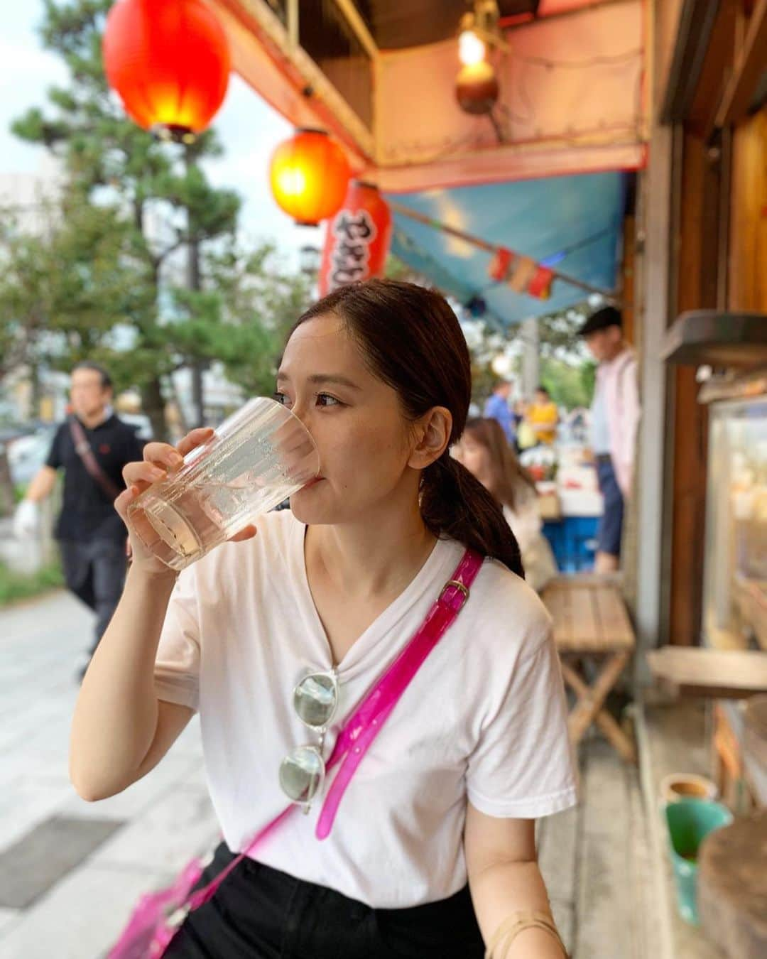 海下真夕さんのインスタグラム写真 - (海下真夕Instagram)「. 🍻H a n a k i n 🍻  #花金#華金 #月末 #のんべえ #赤提灯 #やきとり #大衆酒場 #いつかのわたし #不意打ち」9月27日 16時54分 - kaigeworld