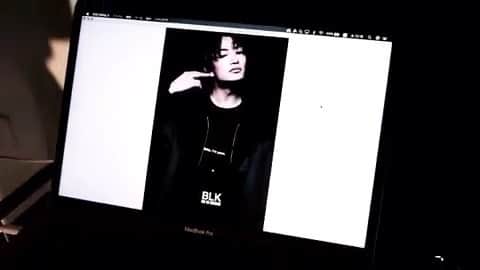 のインスタグラム：「❤︎ @ssh.exhibition ❤︎ @makotouenobori  @imariyu_official  #black #blk #shadow  #darkness  Baby, i'm yours🖤」