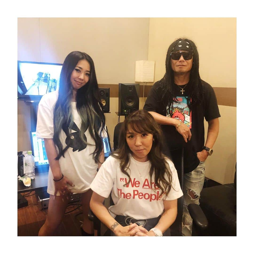 DJ PMXさんのインスタグラム写真 - (DJ PMXInstagram)「REC  Coming Soon!  #recording #studiowork #詩音 #ayaakapanda #locohama」9月27日 19時46分 - djpmx_locohama