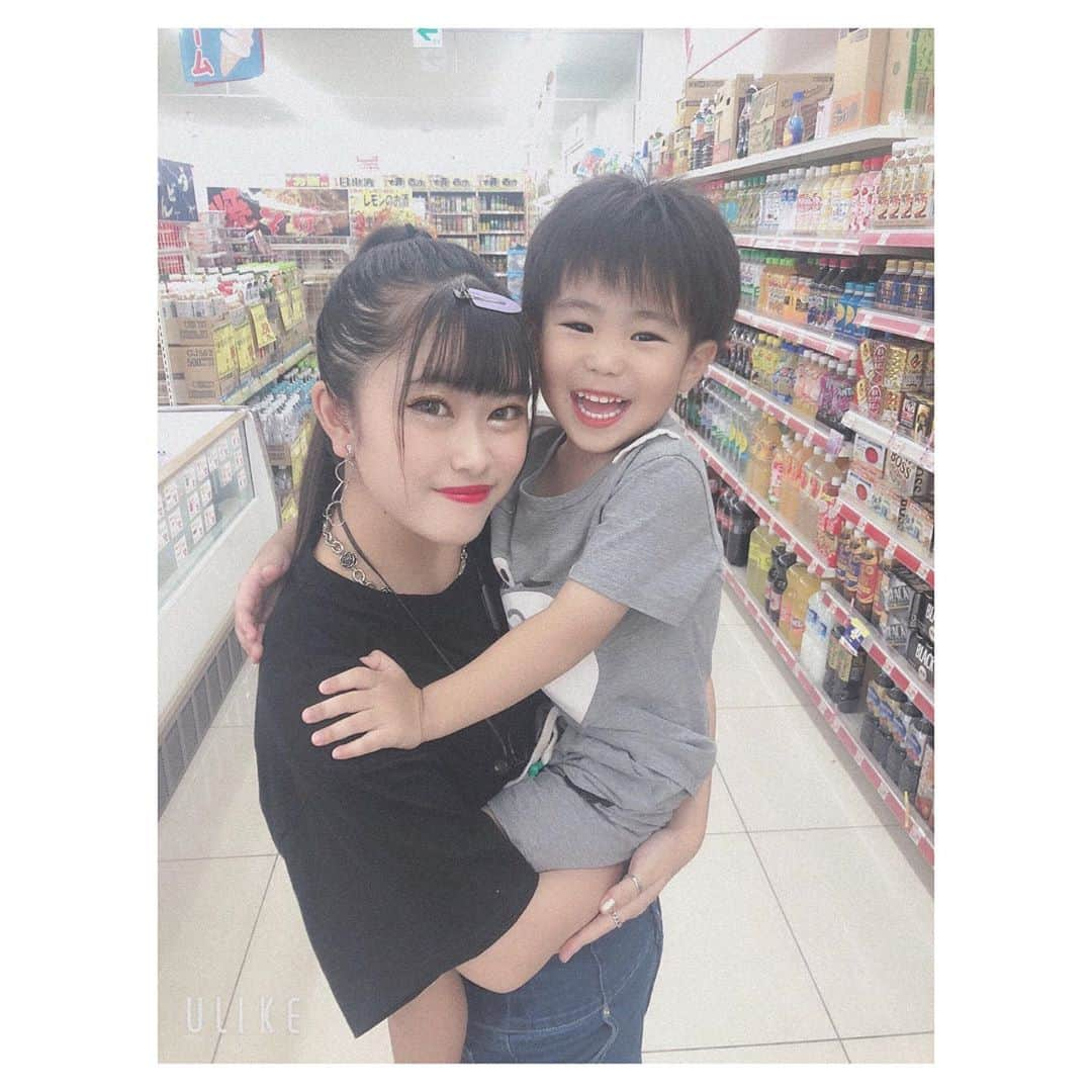 畠山あやなさんのインスタグラム写真 - (畠山あやなInstagram)「沖縄の親戚の4歳の男の子👦が東京に遊びに来てくれた~💟🌙 * 弟小さいとき抱っこさせてくれなかったし、新鮮すぎる~💖💖💖ほんとにかわいいいいい~☀️ * 今日は一緒におばあちゃんちでお泊り~🤟 * #畠山彩奈#沖縄#親戚#4歳#男の子#東京#フォローミー#instagood#followme」9月27日 20時52分 - hatakeyama_rina