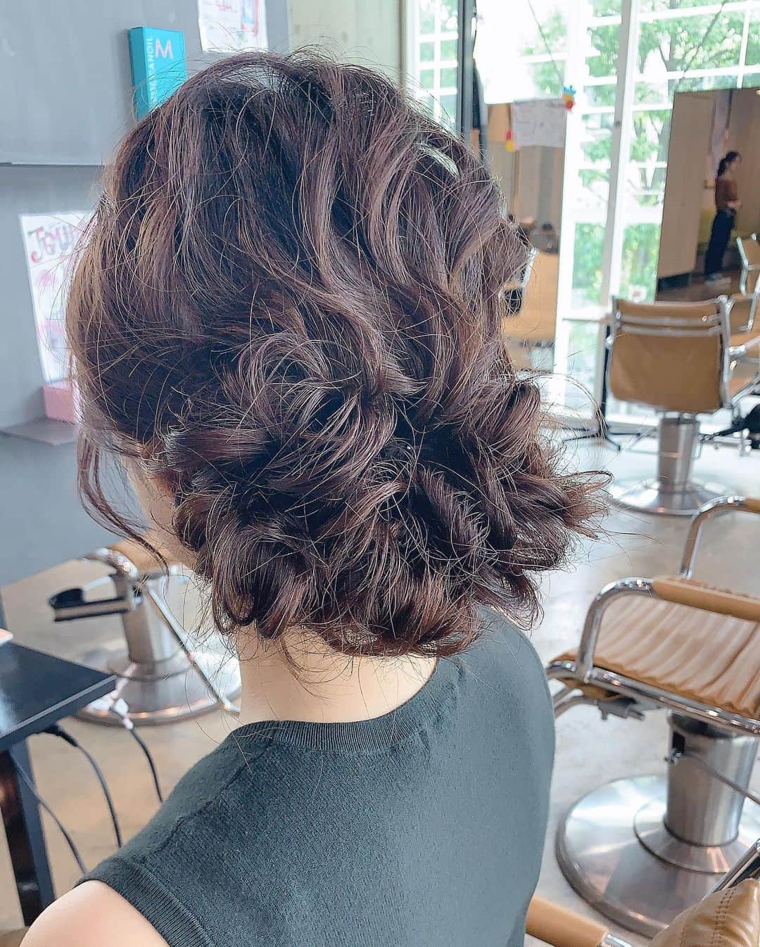 葉加瀬マイさんのインスタグラム写真 - (葉加瀬マイInstagram)「@urealm_ta23yuki さんのヘアアレンジ☺️❤️ 一瞬で終わってびっくりした🤗 前から見た感じのゆるさや形がお気に入り💓  #urealm #表参道 #ヘアアレンジ #ヘアセット」9月27日 21時01分 - m.hakase