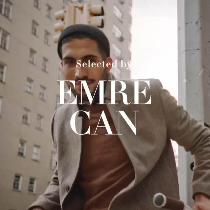エムレ・カンのインスタグラム：「Autumn is here. Time for a new coat! My favourite piece from my fresh H&M collection #HM #ad #EC23 #WeCan」