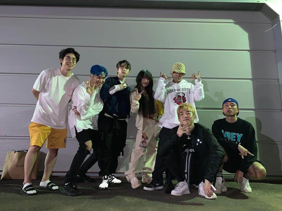 キム・スンミンのインスタグラム：「@kawaiiasfuckyeahthatsme 고생 많았어🥰 40크루 모두 사랑합니다 ❤️」