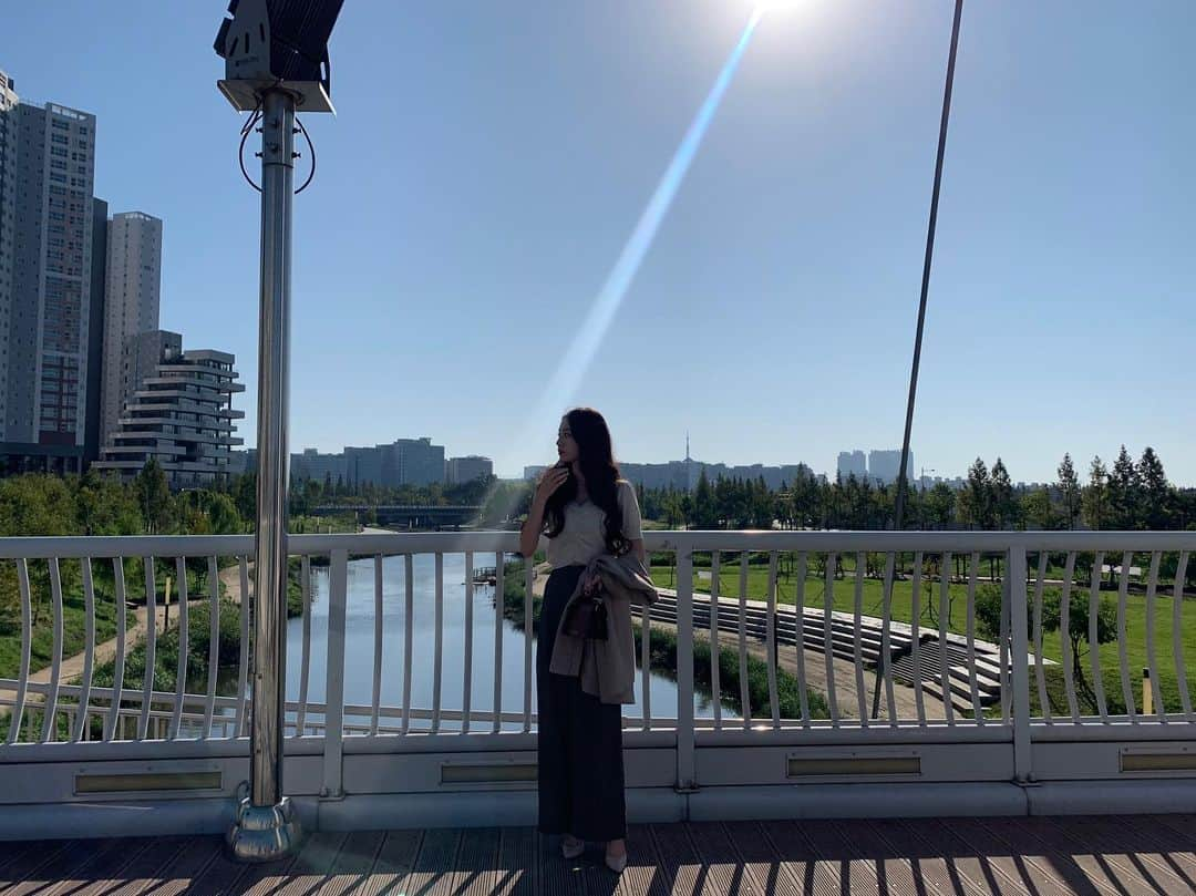 ジヨン さんのインスタグラム写真 - (ジヨン Instagram)「그대들 다 보라고🙊」9月28日 19時25分 - jiyeon2__