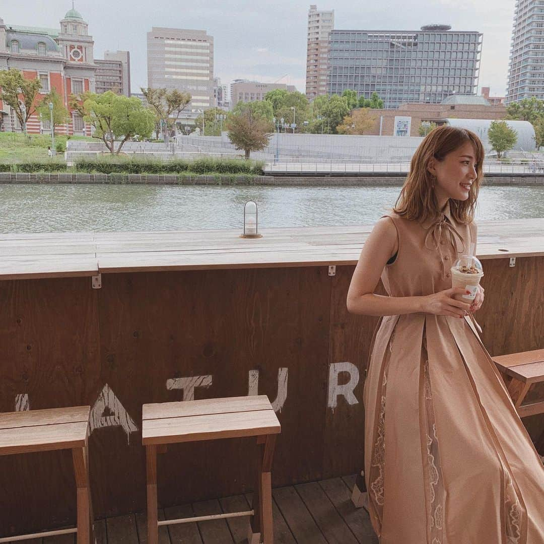 咲月美優さんのインスタグラム写真 - (咲月美優Instagram)「❤︎ . この時期はテラス席が 心地よい🌬☕️💓 📍& ISLAND @and_island0901 . . #andisland #osaka #kitahama #cafe #大阪 #北浜 #中之島 #大阪カフェ #北浜カフェ #カフェ #カフェスタグラム #cafestagram . #amerivintage #ameri #code #ootd #outfit #fashion #photogenic #コーディネート #コーデ #ファッション #photo #instafashion #instagood #followme #패션 #패션스타그램 #옷스타그램 .」9月28日 11時27分 - s.miyutyyy