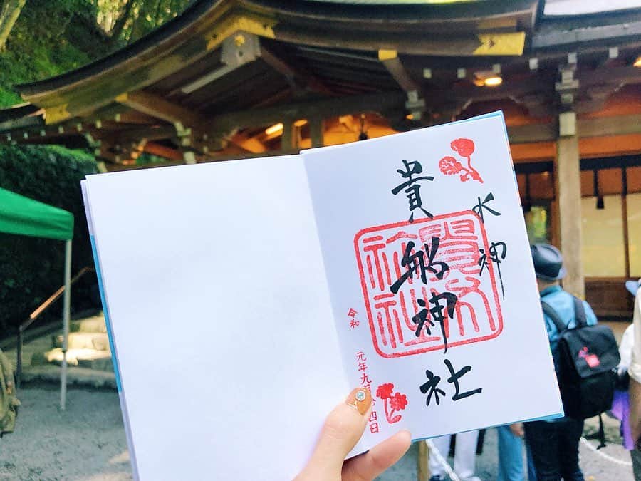 rittann48さんのインスタグラム写真 - (rittann48Instagram)「. . .  Shrine of Kyoto ㅤㅤㅤㅤㅤㅤㅤㅤㅤㅤㅤㅤㅤ ㅤㅤㅤㅤㅤㅤㅤㅤㅤㅤㅤㅤㅤ 初めて行った貴船神社 令和元年から急に御朱印集め始めました ㅤㅤㅤㅤㅤㅤㅤㅤㅤㅤㅤㅤㅤ 旦那ちゃんと一緒に有名な水占みくじしてみた 結果は…2人とも普通www .ㅤㅤㅤㅤㅤㅤㅤㅤㅤㅤㅤㅤㅤ .ㅤㅤㅤㅤㅤㅤㅤㅤㅤㅤㅤㅤㅤ .ㅤㅤㅤㅤㅤㅤㅤㅤㅤㅤㅤㅤㅤ #japan #kyoto #travel #kibune #shrine #travelphotography #instagramjapan #instapic #photooftheday #ファインダー越しの私の世界 #日本 #京都 #貴船神社 #水占い #御朱印」9月28日 12時33分 - rittann__8775