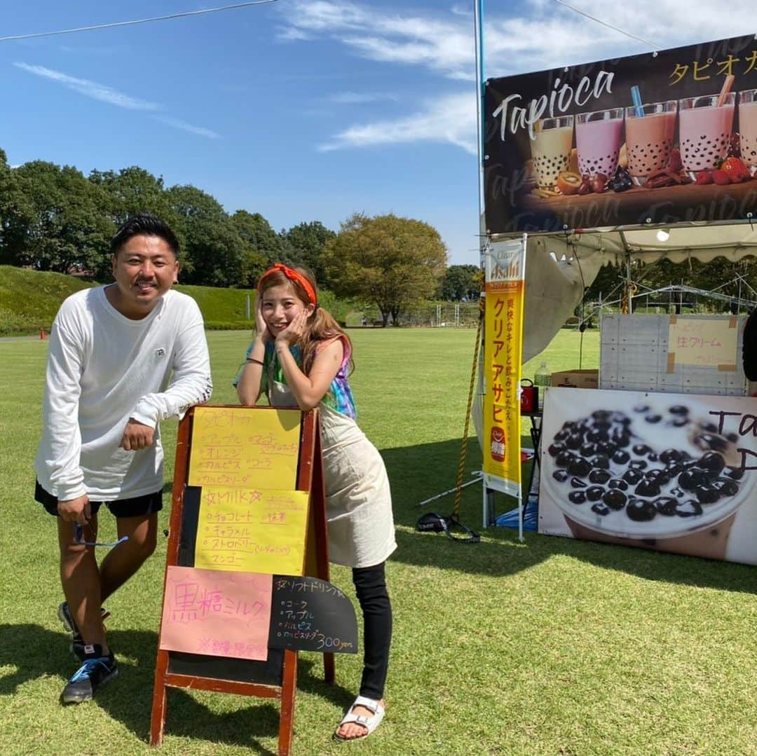 でっぱりんさんのインスタグラム写真 - (でっぱりんInstagram)「カントリーパーク来てくれた方々ありがとうございました🥺💕💕 社長は二日酔いで来てくれたww ありがとね😂  明日は最終日です😊💕 是非お越しくださいましぃ🥺❤️ #カントリーパーク #タピオカ #タピ活 #熊本グルメ」9月28日 20時17分 - aaaya109