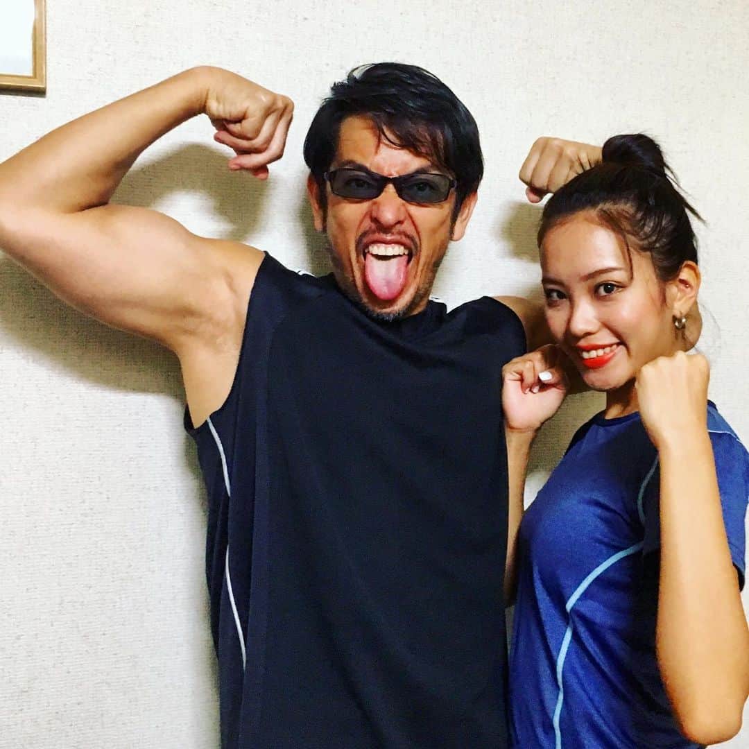 のインスタグラム：「今日もジムトレ！💪💪💪 #ウエイトトレーニング #親子で筋トレ」