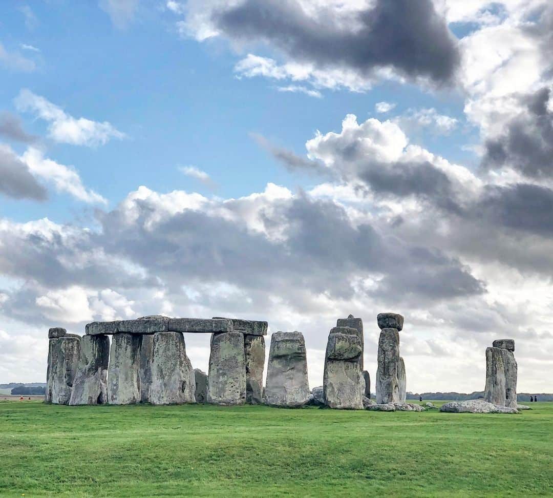 サッシャ・ロイズさんのインスタグラム写真 - (サッシャ・ロイズInstagram)「Stonehenge and Salisbury」9月28日 16時14分 - mrsasharoiz