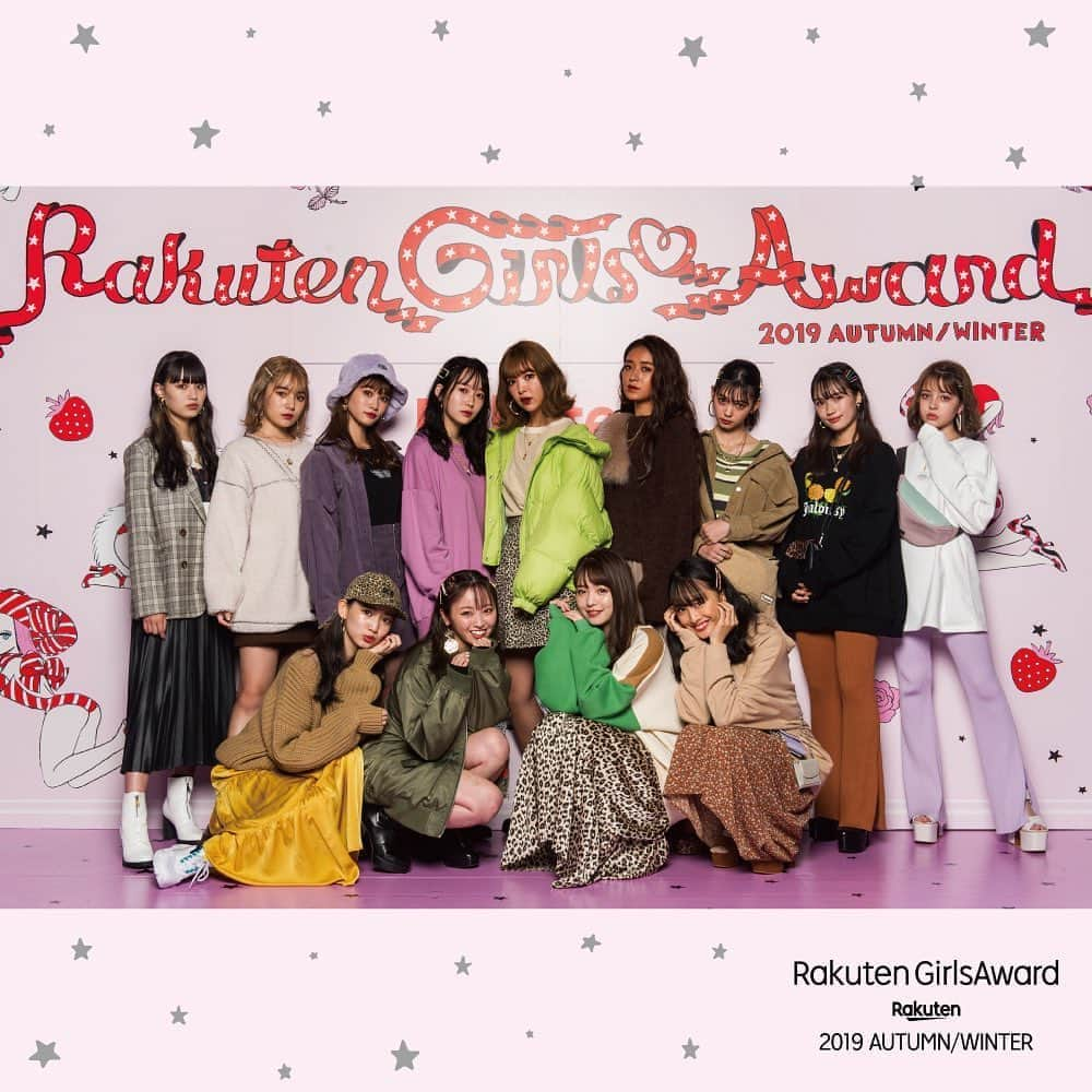 ガールズアワードさんのインスタグラム写真 - (ガールズアワードInstagram)「---------------------------------------------- Rakuten GirlsAward 2019 AUTUMN/WINTER🍒 ---------------------------------------------- . 【SPECIAL SHOW】 MSGM . 【1st SHOW】 NiCORON adidas Originals / adidas MOUSSY R4G . 2019年9月28日(土) 幕張メッセ9〜11ホール . #MSGM @msgm #NiCORON @nicoron_official #adidasOriginals @adidasoriginals #MOUSS @moussyofficial #R4G @official_r4g #GirlsAward#RakutenGirlsAward2019AW #ガルアワ#ガーズアワード#集合写真」9月28日 16時18分 - girlsaward_official