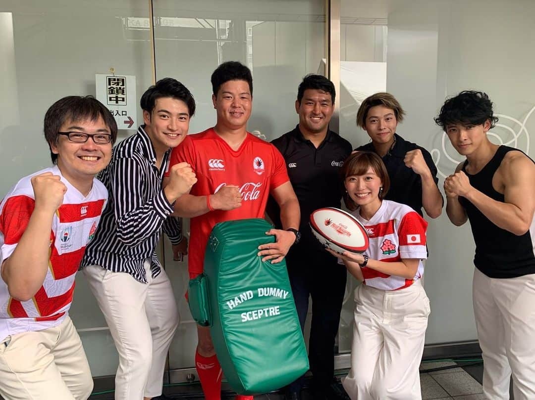 石川愛さんのインスタグラム写真 - (石川愛Instagram)「* MUSIC CITY TENJIN 2019 ラグビー🏉トークショーに 参加させていただきました✨  日本 vs アイルランド 皆さん、見てますか！？ 後半は日本のトライが見たい！！ . #musiccitytenjin2019 #RWC2019 #rugby #コカコーラレッドスパークス #築城昌拓 さん #長谷川寛太 選手 #10神actor #岡進太郎 さん #北田祥一朗 さん #中島裕貴 さん #FM福岡 #西川さとり さん」9月28日 17時09分 - aiishikawa_fbs