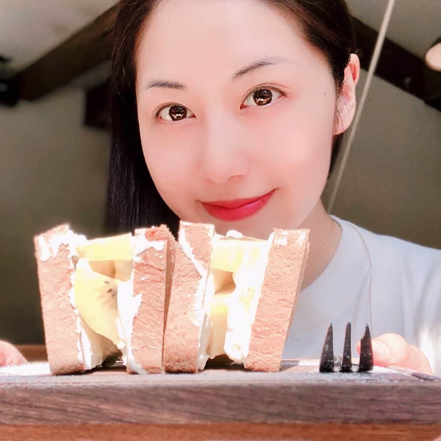 上田真実のグルメインスタ