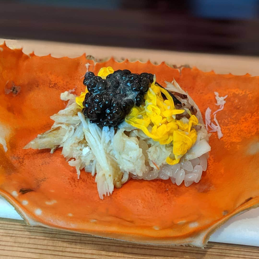 Masayasu Moritaさんのインスタグラム写真 - (Masayasu MoritaInstagram)「#蟹 #キャビア #caviar #crabmeat #akasaka #赤坂 #tokyo #東京 #もりたま飯 #foodie #foodgasm #foodphotography #foodstagram #美食 #delicious #tasty #instafood #グルメ #food #yummy #foodporn #デリスタグラマー #和食好きな人と繋がりたい」9月28日 18時17分 - masayasumorita