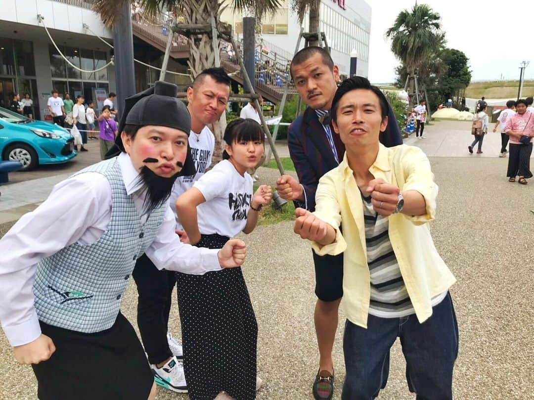 脳みそ夫さんのインスタグラム写真 - (脳みそ夫Instagram)「『常滑お笑いEXPO』あ〜ざした〜す！（たこ口） 前泊からみんなでワイワイ楽しかった〜す！ #常滑お笑いexpo #中京テレビ #前略西東さん #カミナリ #狩野英孝 #完熟フレッシュ #groovyrubbish #サツマカワRPG #ぺこぱ #レインボー #脳みそ夫 #ハッシュタグたくさんで大変っすトホホ」9月28日 18時33分 - nou_misoo