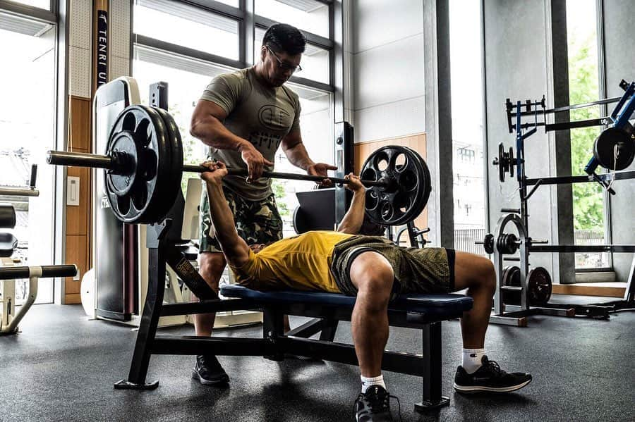 大野将平さんのインスタグラム写真 - (大野将平Instagram)「スクワットやれ💪 @moritagram1971  @tep1071  #training#champion#cpfu」9月28日 21時21分 - ono0203