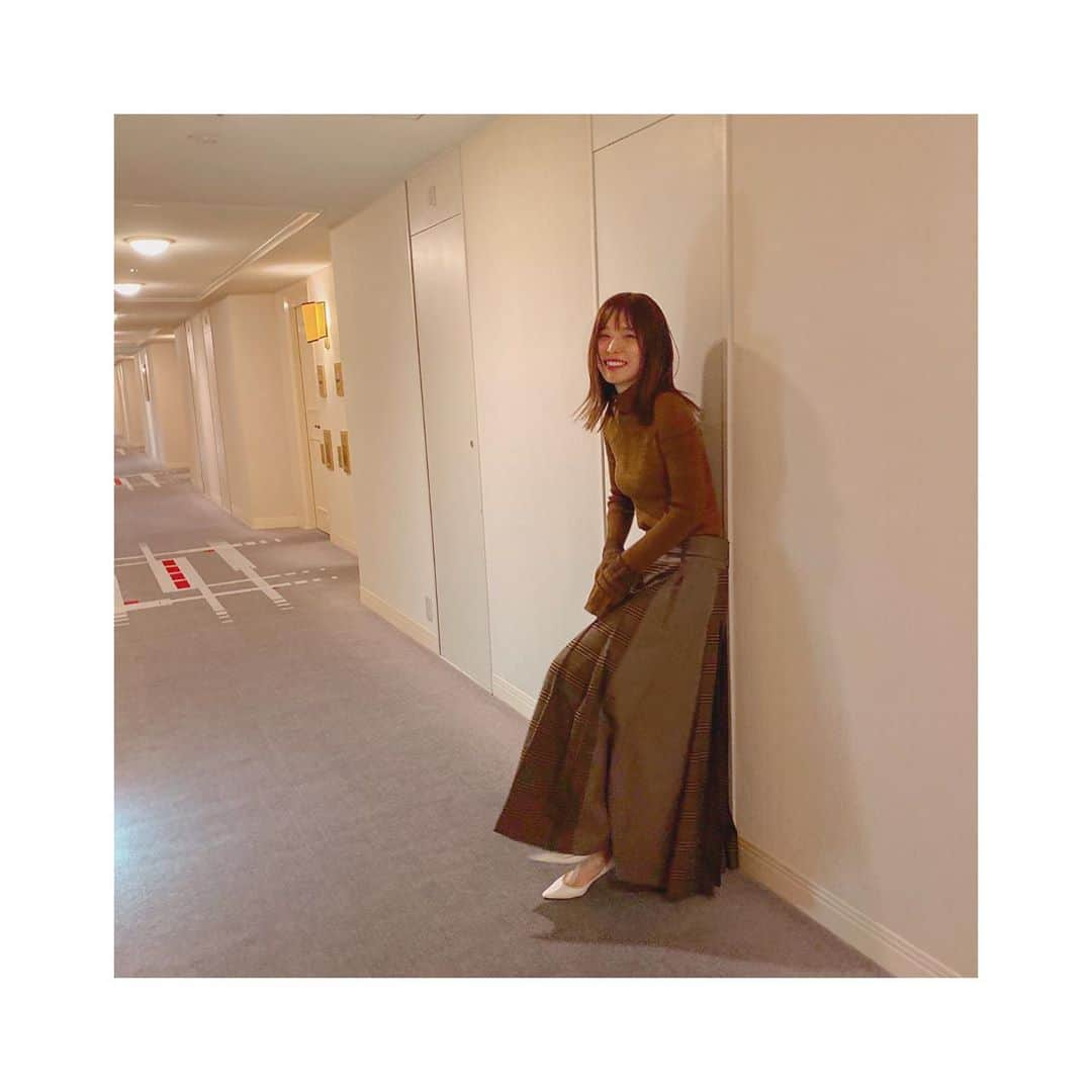 松岡茉優さんのインスタグラム写真 - (松岡茉優Instagram)「まもなく  23:10〜 テレビ朝日「激レアさんを連れてきた。」 放送になります  #激レアさん #写真は関係ない #これはなんの日でしょうか #時間に余裕があって #ほんと暇で暇で仕方ない人だけの #マツオカチャレンジ #いってみて！」9月28日 21時44分 - mayu_matsuoka_koushiki