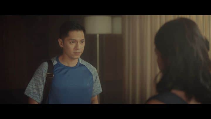 メイン・メンドーサのインスタグラム：「Walang naririnig. Walang makarinig. Feelings lang ang puhunan. Magwork nga kaya?  Isa Pa With Feelings in cinemas this October 16! 🖤 @black_sheepph」