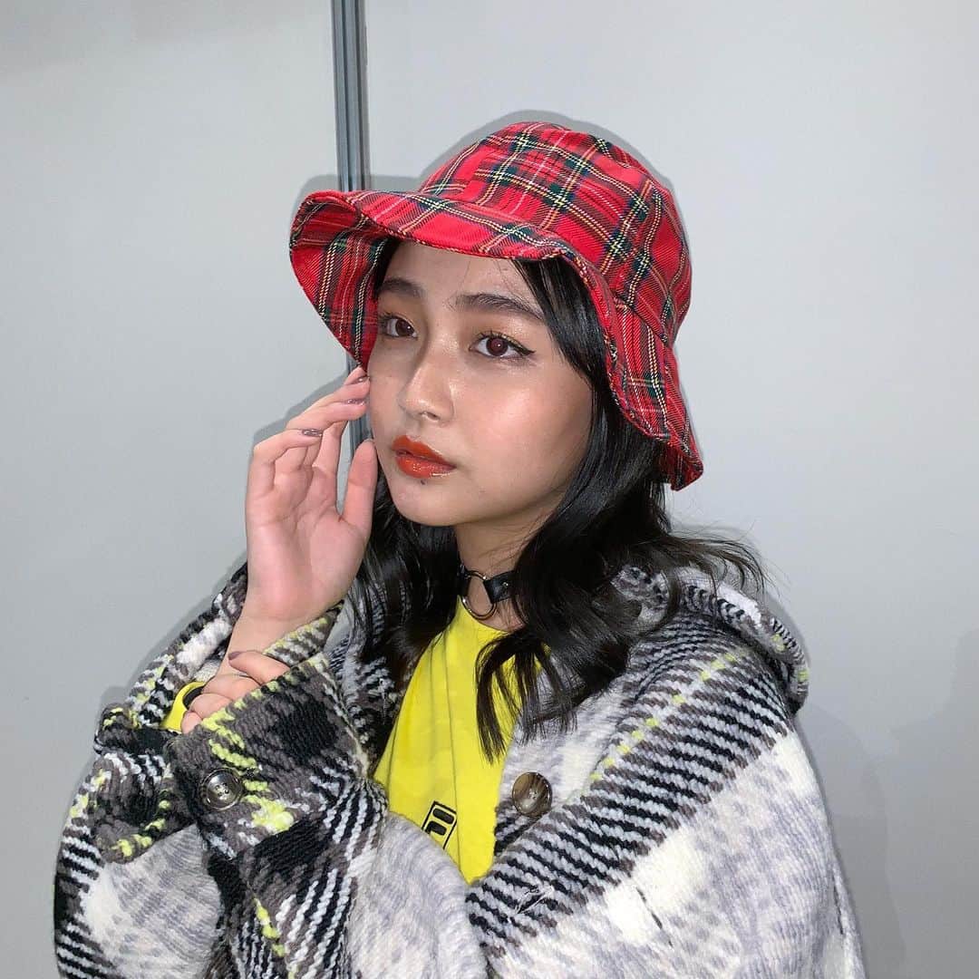 涼海花音さんのインスタグラム写真 - (涼海花音Instagram)「GirlsAward ありがとうございました😻 atoms pink × FILA (NYLON JAPAN)ステージを歩かせていただきました💓 とってもストリートで楽しかったです😆  会場に来てくれた方、ラインライブで見てくれた方ありがとう😽  #girlsaward #ガルアワ」9月28日 22時10分 - kanon_1228