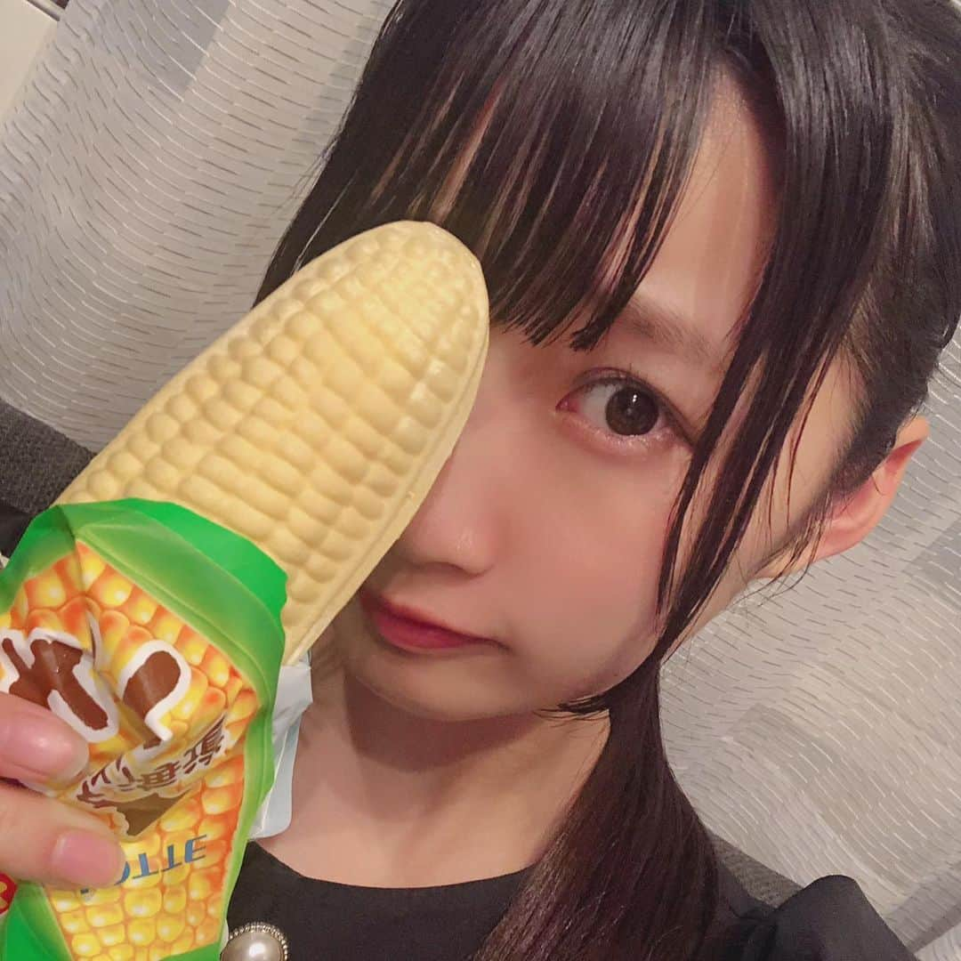 松本愛花さんのインスタグラム写真 - (松本愛花Instagram)「🌽 * * * * 初とうきびアイス💭 * * * * #とうきびアイス  #とうきびアイスもなか  #北海道 #北海道グルメ  #北海道旅行」9月28日 22時22分 - aika_matsumoto.official