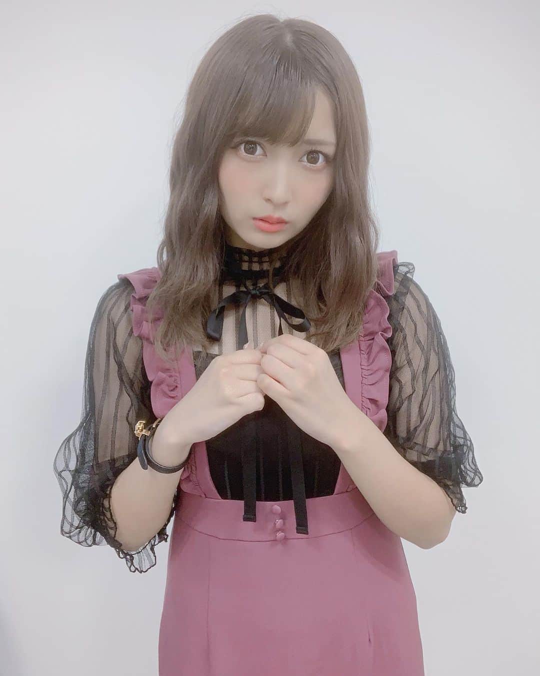 太田里織菜のインスタグラム：「. 私服♡ EATMEの服はやっぱ可愛い\( *´•ω•`*)/ . #らぶどる #私服 #アイドル私服 #イートミー #EATME」
