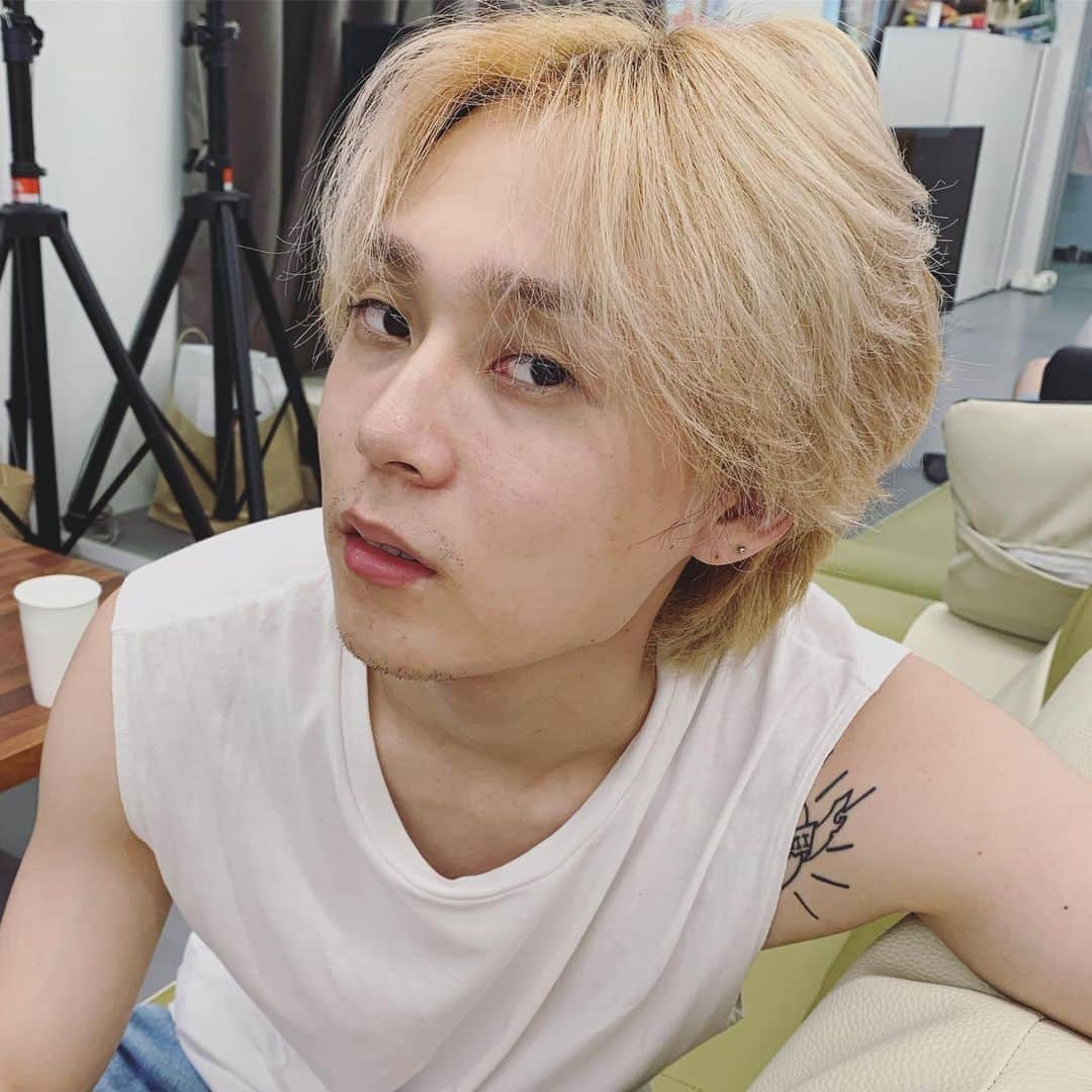 イドンさんのインスタグラム写真 - (イドンInstagram)9月28日 23時56分 - hyojong_1994