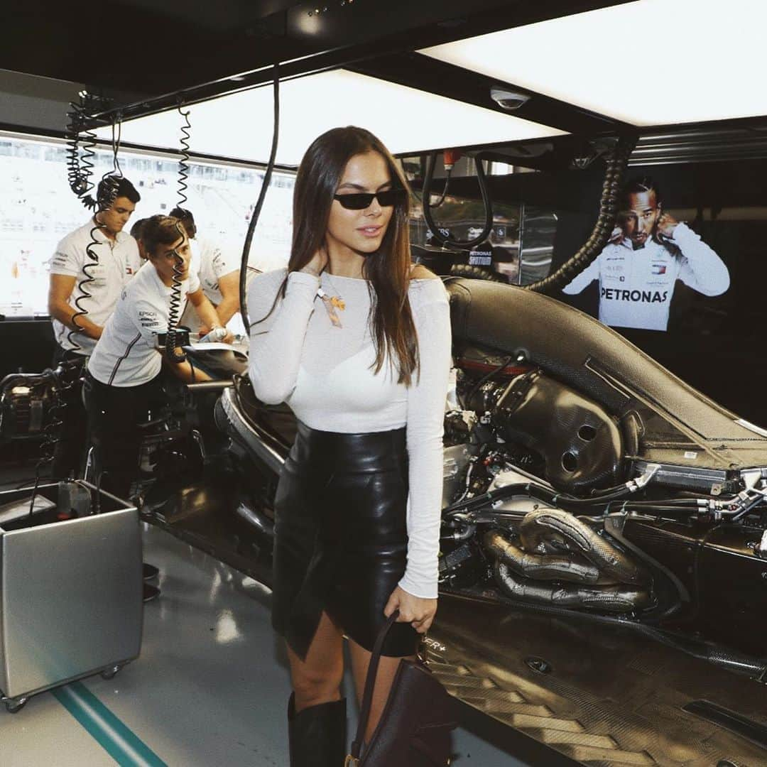 MAVRIN modelsさんのインスタグラム写真 - (MAVRIN modelsInstagram)「Formula 1 🏎 Sochi2019」9月29日 0時22分 - viki_odintcova