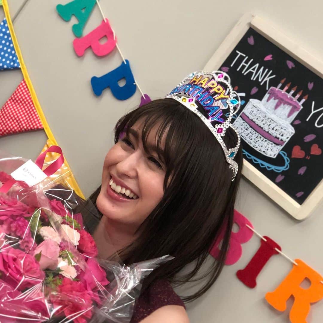 TBS「ビジネスクリック」さんのインスタグラム写真 - (TBS「ビジネスクリック」Instagram)「菜波キャスターの ㊗️お誕生日ショット もぅ全部可愛いから 大サービスだよっ‼️ #Happy birthday #お誕生日おめでとう🎂 #めでたい🎉 #businessclick #ビジネスクリック #tbs #TBS #菜波 @nanami10910 #奥沢 #奥沢 花壇 #Dr.Martens #ドクターマーチン #CHARLES & KEITH︎ #チャールズアンドキース #9月10日 #全部可愛い #選べない #乙女座 #乙女な菜波❣️」9月5日 4時03分 - business_click