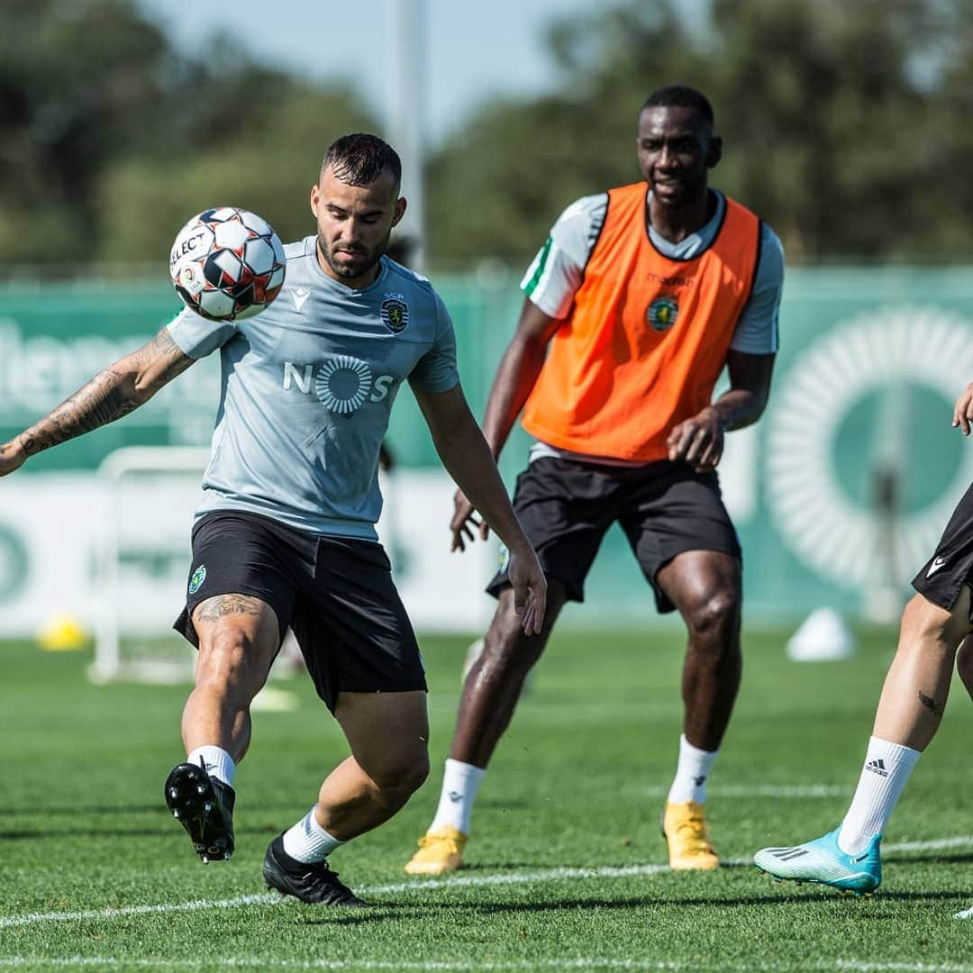 ヤニク・ボラシエさんのインスタグラム写真 - (ヤニク・ボラシエInstagram)「Mal posso esperar até voltar ao campo #BolasieÉLeão #YYB #GoTime ⚽️💚🦁 @sportingclubedeportugal」9月5日 4時29分 - yannickbolasie