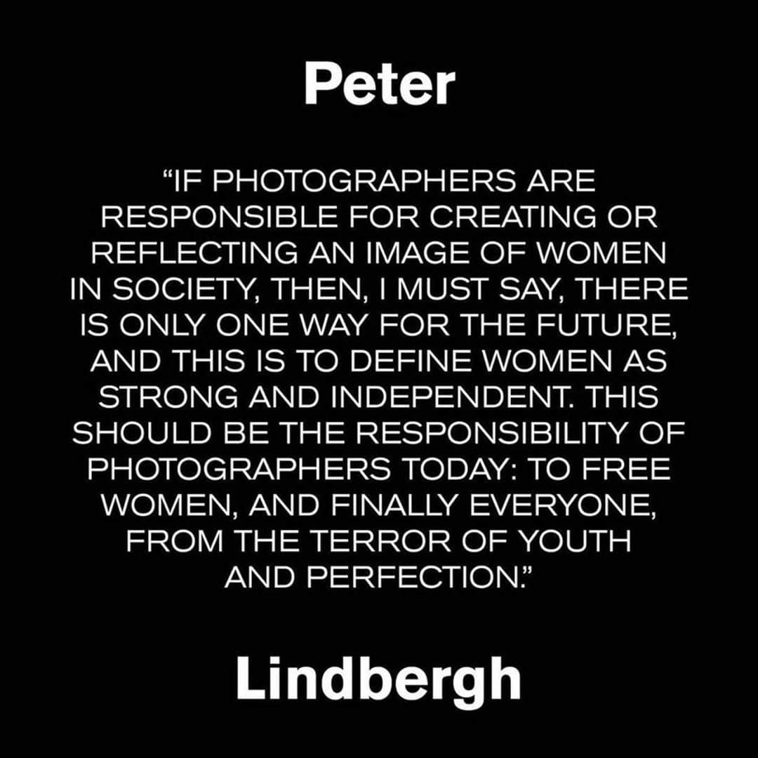 アマンダ・デ・カディネットさんのインスタグラム写真 - (アマンダ・デ・カディネットInstagram)「Even though I champion the female gaze with all my heart , @therealpeterlindbergh ‘s gaze was unique and beautiful . He photographed older women with lines and wrinkles which he didn’t retouch out , women in suits , women without make up and messy hair .  He allowed women to be whoever they were . In his images , I so often saw the imperfections of his subject but shown with such admiration and care . His incredible legacy of work is a true and lasting homage to his deep respect and love for womankind. #ripPeterlindbergh」9月5日 4時49分 - amandadecadenet